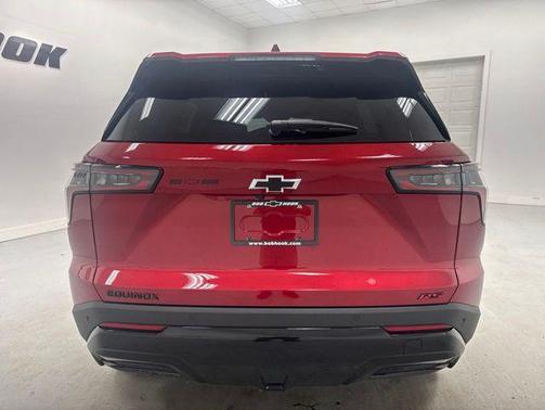 Radiant Red Tintcoat 2026 Chevrolet Equinox FWD RS