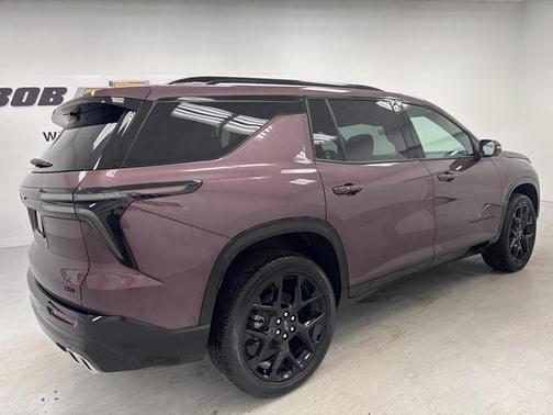 2025 Chevrolet Traverse RS