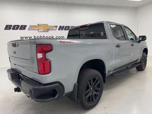 Sterling Gray Metallic 2026 Chevrolet Silverado 1500 LT Trail Boss