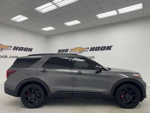 Magnetic Metallic 2020 Ford Explorer ST