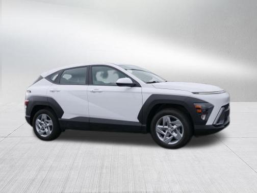 2025 Hyundai KONA SE
