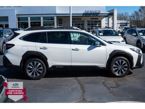 2023 Subaru Outback Touring XT