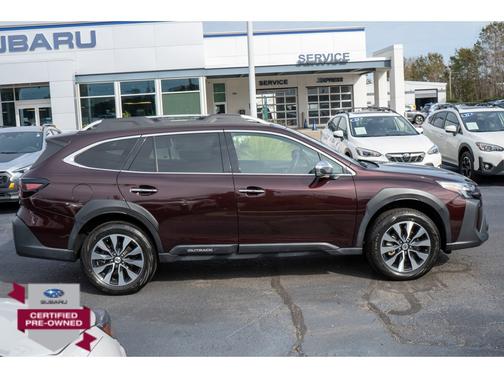 2023 Subaru Outback Touring