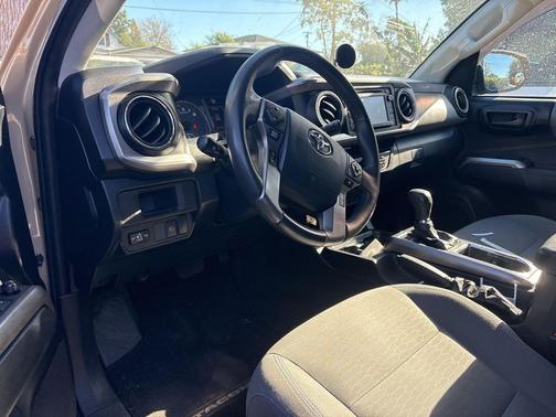 2019 Toyota Tacoma SR5