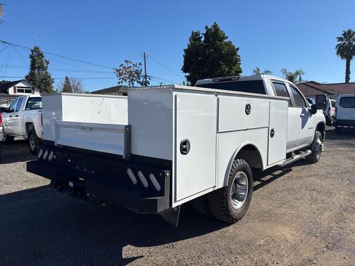 2024 Chevrolet Silverado 3500 LT