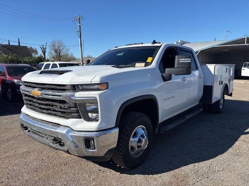 2024 Chevrolet Silverado 3500 LT