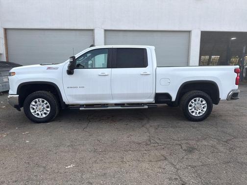 2024 Chevrolet Silverado 2500 LT