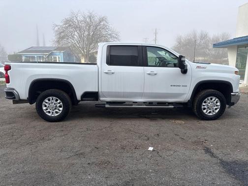 2024 Chevrolet Silverado 2500 LT