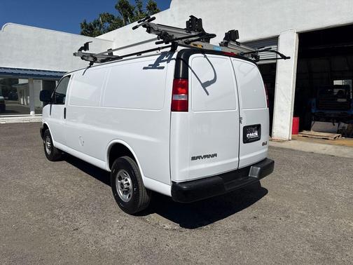 Summit White 2022 GMC Savana 2500 Work Van
