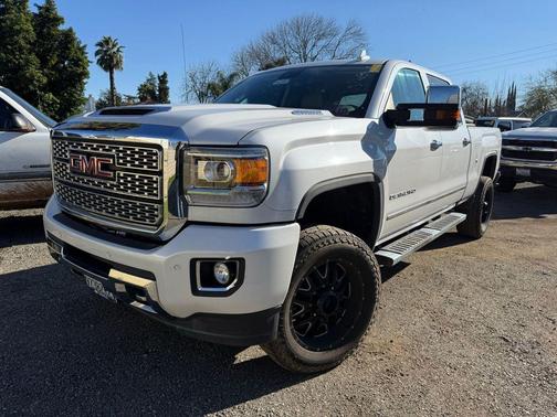 2019 GMC Sierra 2500 Denali
