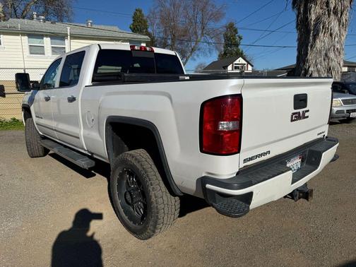 2019 GMC Sierra 2500 Denali