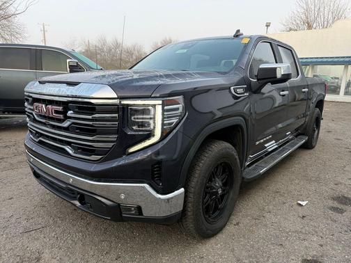 2022 GMC Sierra 1500 SLT