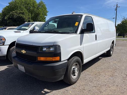 Summit White 2022 Chevrolet Express 2500 Work Van