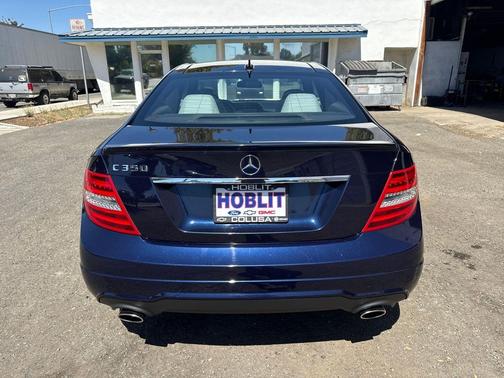 2015 Mercedes-Benz C-Class Sport
