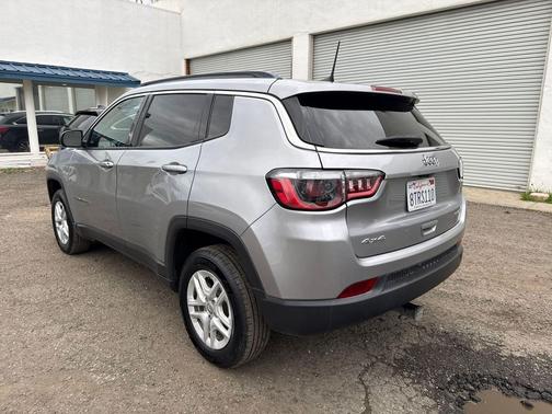 2020 Jeep Compass Sport