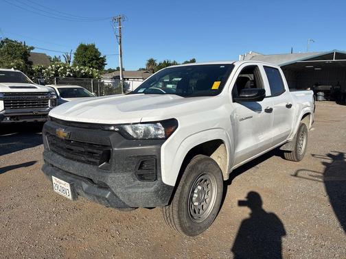 Summit White 2023 Chevrolet Colorado WT