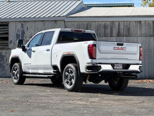 2026 GMC Sierra 2500 SLT