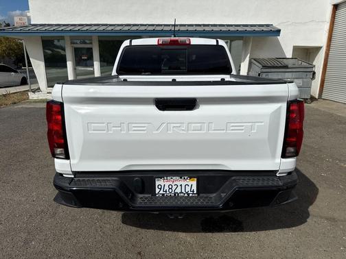 2024 Chevrolet Colorado WT