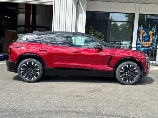 Radiant Red Tintcoat 2026 Chevrolet Blazer RS