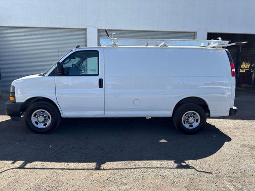 2020 Chevrolet Express 3500 RWD 3500 Regular Wheelbase WT