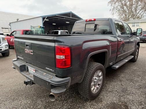 2018 GMC Sierra 2500 Denali