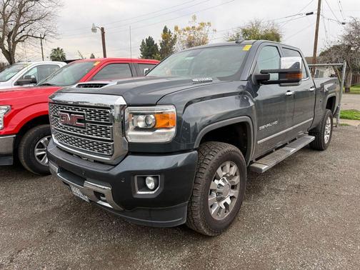 2018 GMC Sierra 2500 Denali