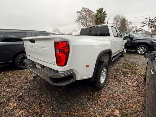 2023 Chevrolet Silverado 3500 LT