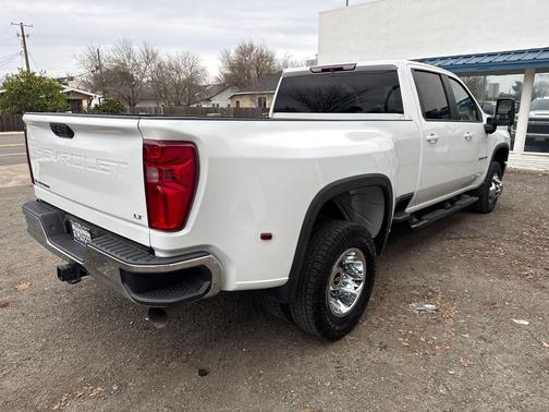 2023 Chevrolet Silverado 3500 LT