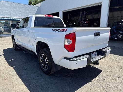 Super White 2016 Toyota Tundra Limited