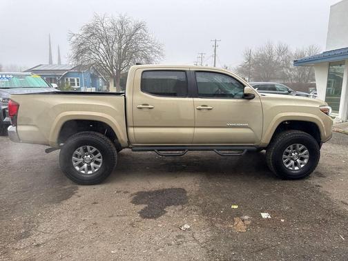 2019 Toyota Tacoma SR5