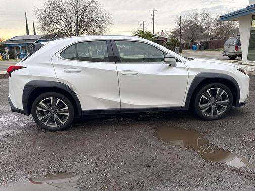 2019 Lexus UX 200 Base