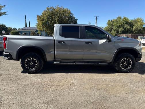 2024 Chevrolet Silverado 1500 ZR2