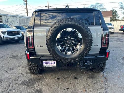 2024 GMC HUMMER EV SUV 2X