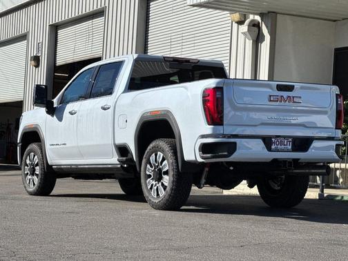 2026 GMC Sierra 2500 Denali