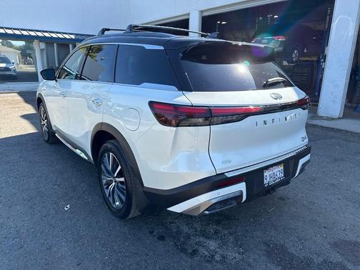 2024 INFINITI QX60 AUTOGRAPH