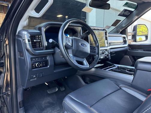 Agate Black Metallic 2024 Ford F-250 Lariat