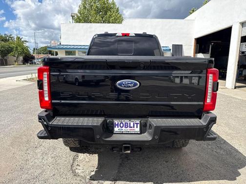 Agate Black Metallic 2024 Ford F-250 Lariat