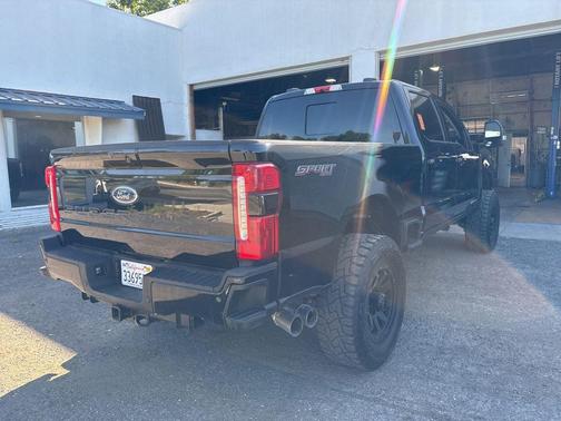 Agate Black Metallic 2024 Ford F-250 Lariat