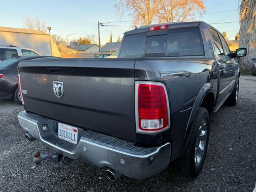 2017 RAM 1500 Laramie