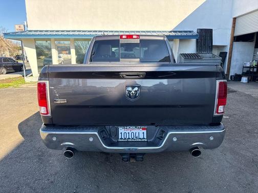 2017 RAM 1500 Laramie