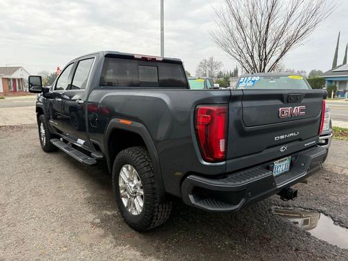 2020 GMC Sierra 2500 Denali