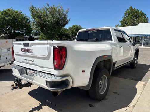 White Frost Tricoat 2022 GMC Sierra 3500 Denali