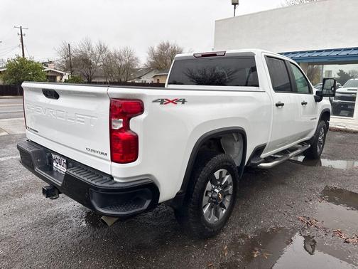 2024 Chevrolet Silverado 2500 Custom