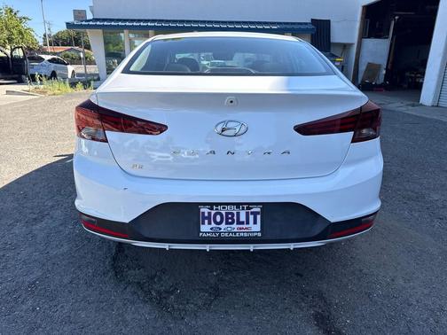 Quartz White Pearl 2020 Hyundai ELANTRA SE