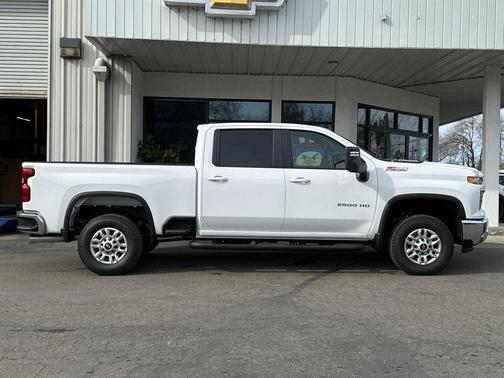 2026 Chevrolet Silverado 2500 LT