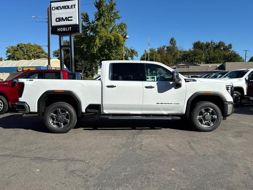2026 GMC Sierra 2500 SLT