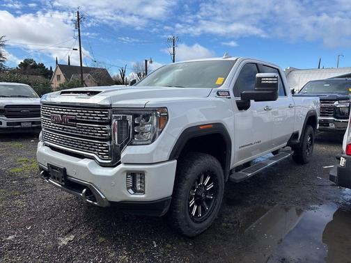 2020 GMC Sierra 2500 Denali