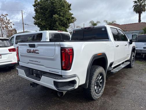 2020 GMC Sierra 2500 Denali