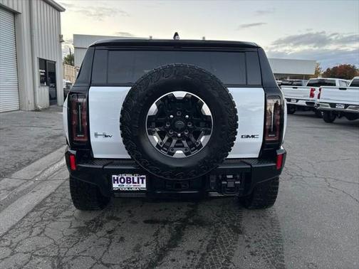2025 GMC HUMMER EV SUV 3X