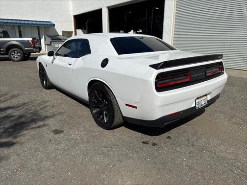 2016 Dodge Challenger SRT Hellcat